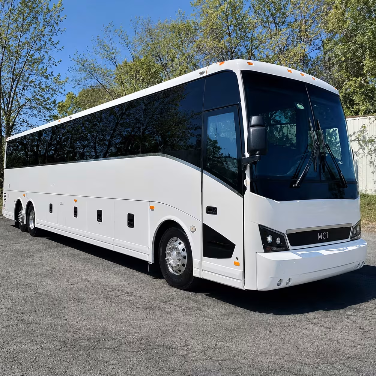 charter buses for corporate events and business travel in woodbury